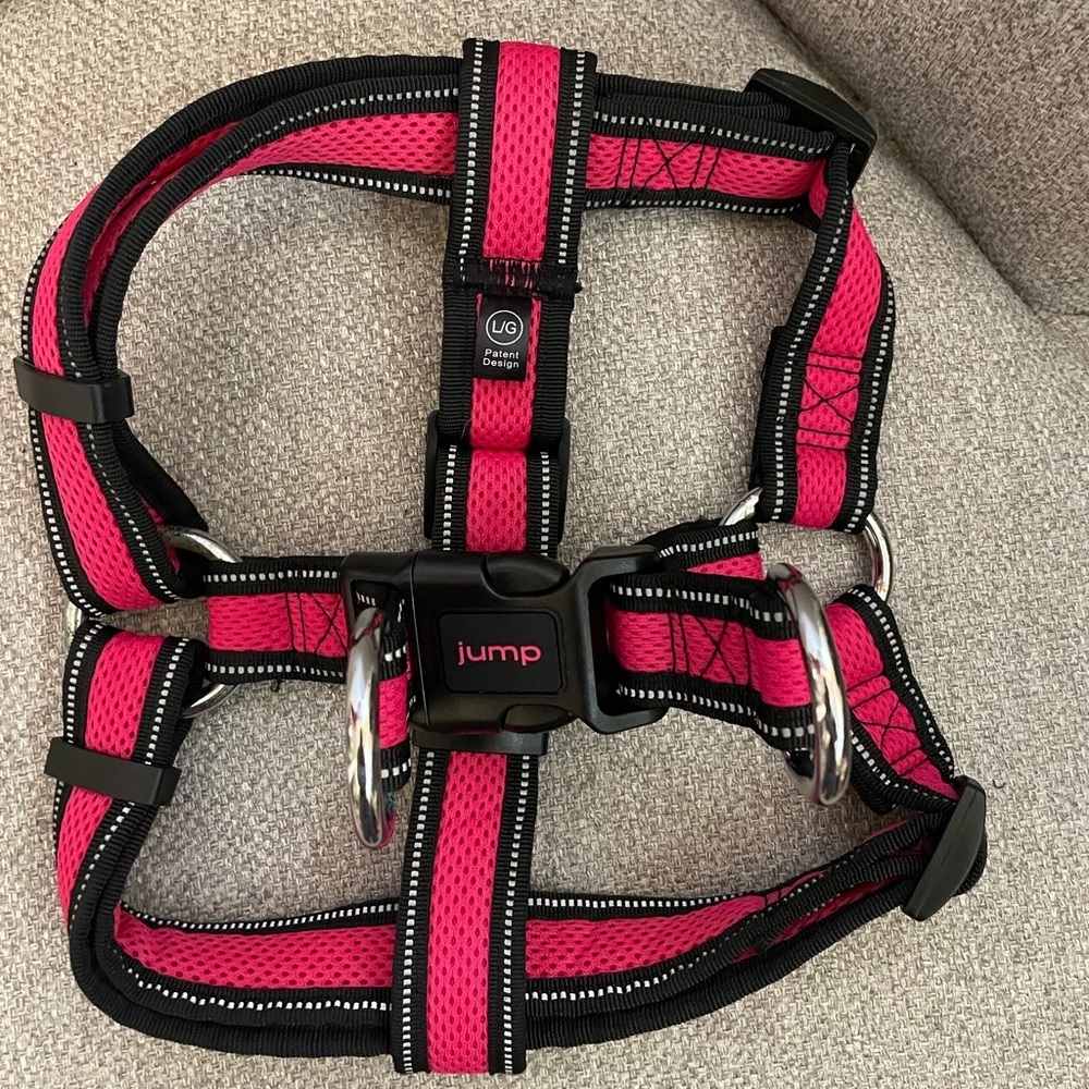 JUMP-Vibrant Pink and Black Pet Harness